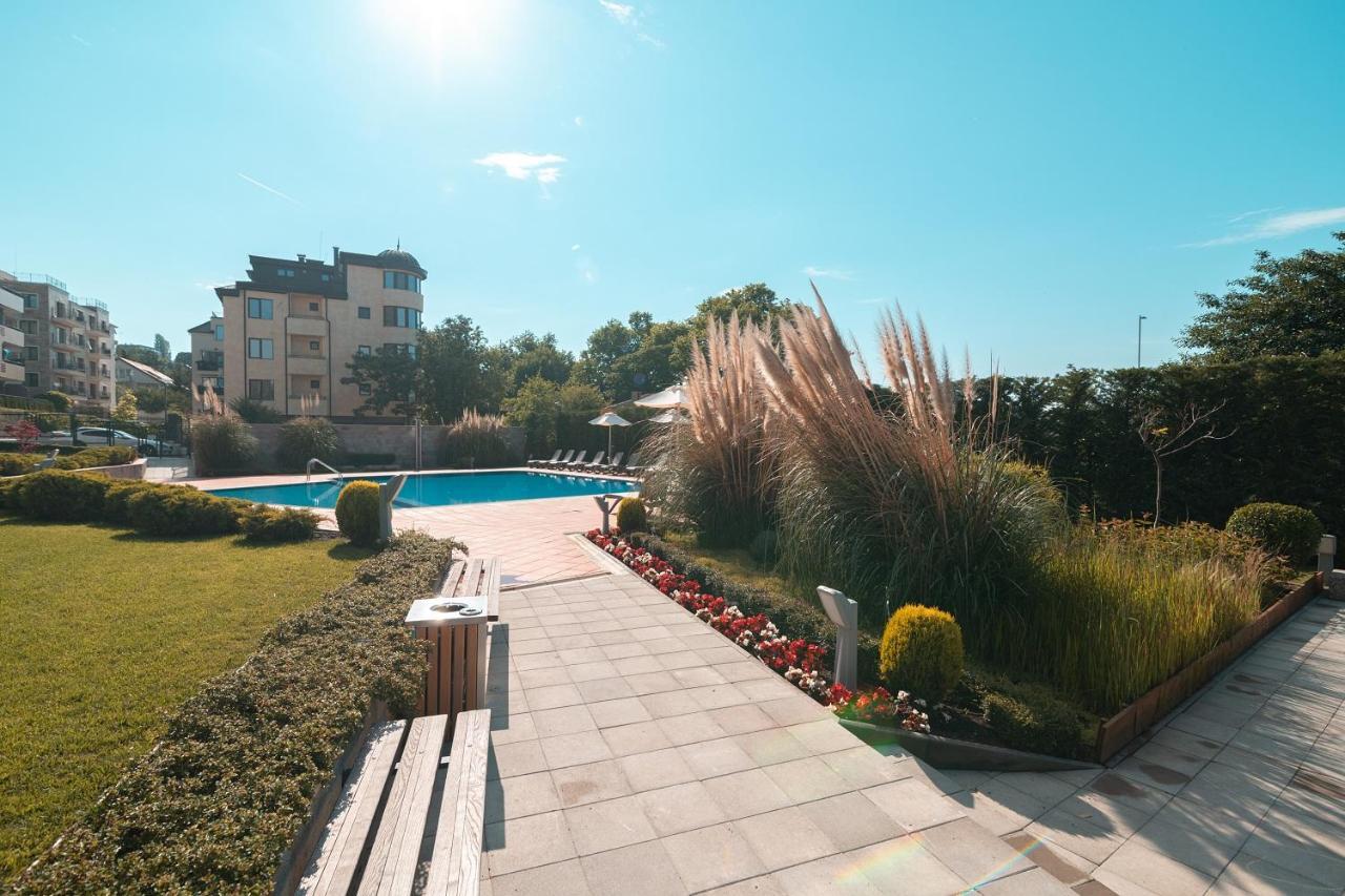 Freddo Apartment - Coral Residence Complex With Parking & Pool 바르나 외부 사진