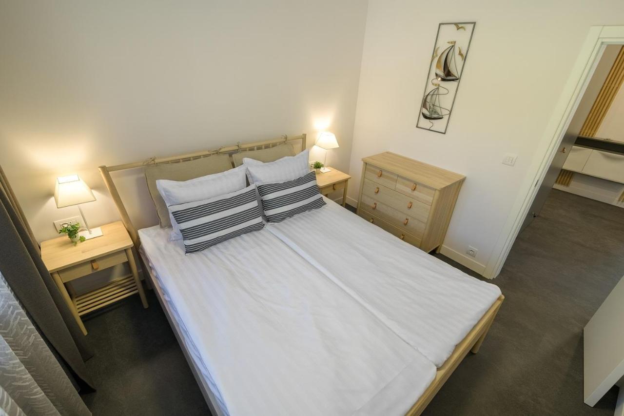 Freddo Apartment - Coral Residence Complex With Parking & Pool 바르나 외부 사진